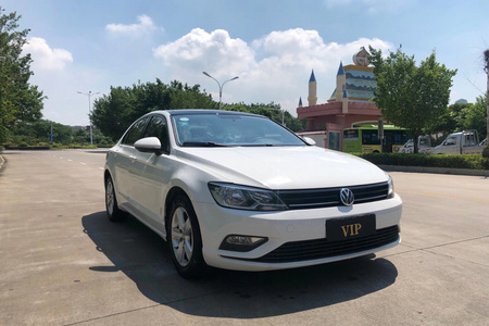 漳州二手大众凌渡 2017款 230TSI 双离合 风尚版